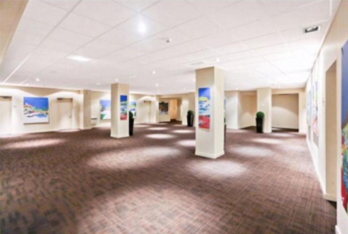 Aberdeen Stay Central 2-Bedrooms Apt-No Party ภายนอก รูปภาพ